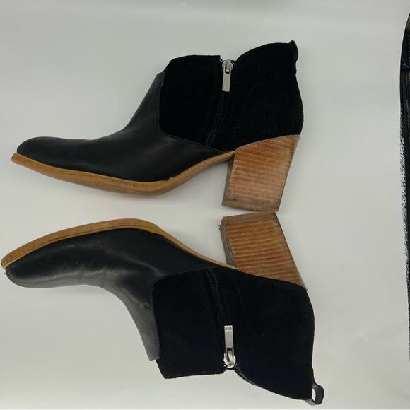 MARC FISHER GINGER ANKLE CHELSEA LEATHER BOOTS Sz 11 Zip Side - Picture 5 of 7